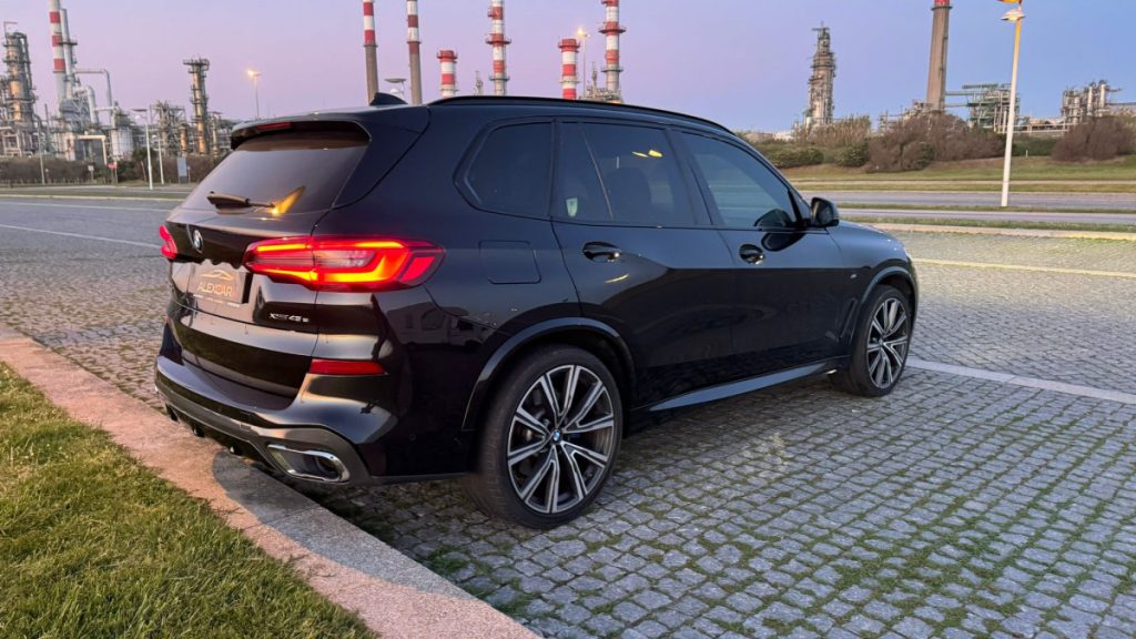 BMW X5 xDrive45e / Pack M/ Individual – foto 4