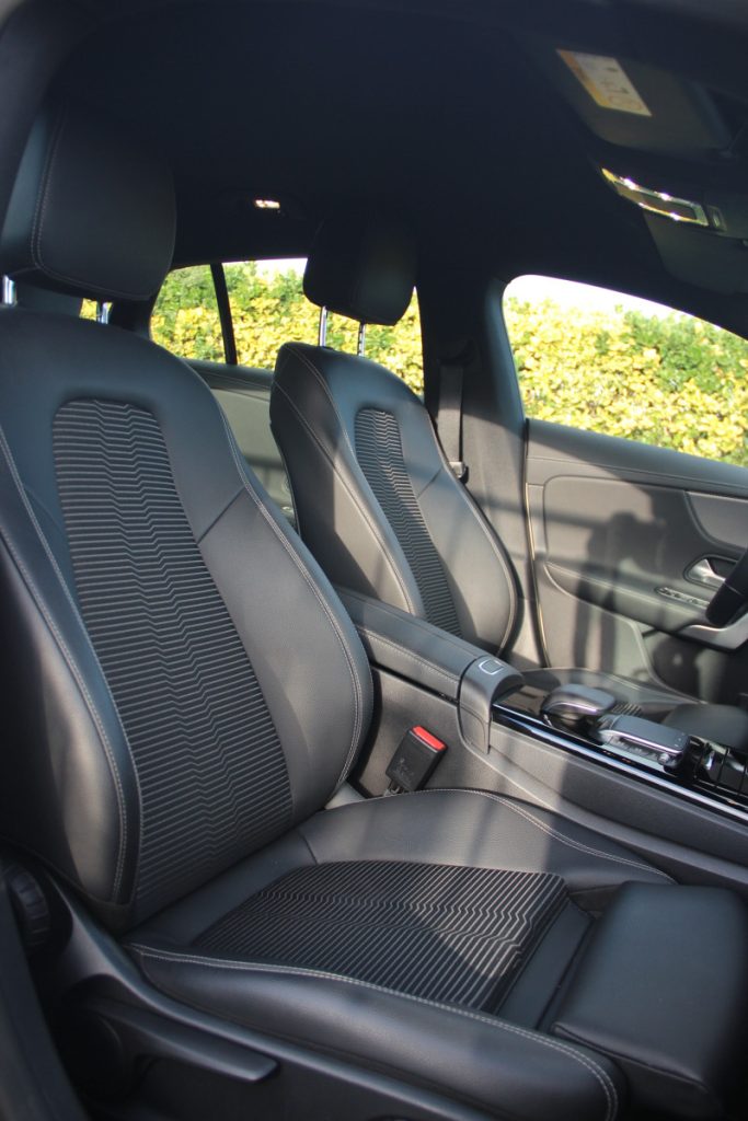 Mercedes-Benz CLA 180d / Shooting Brake / Auto / IVA dedutivel – foto 8