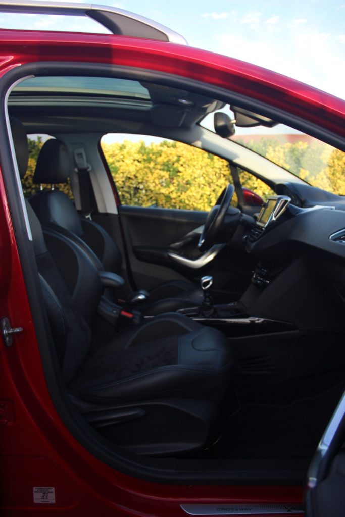 Peugeot 2008 1.2 PureTech/110cv/ Crossway – foto 5