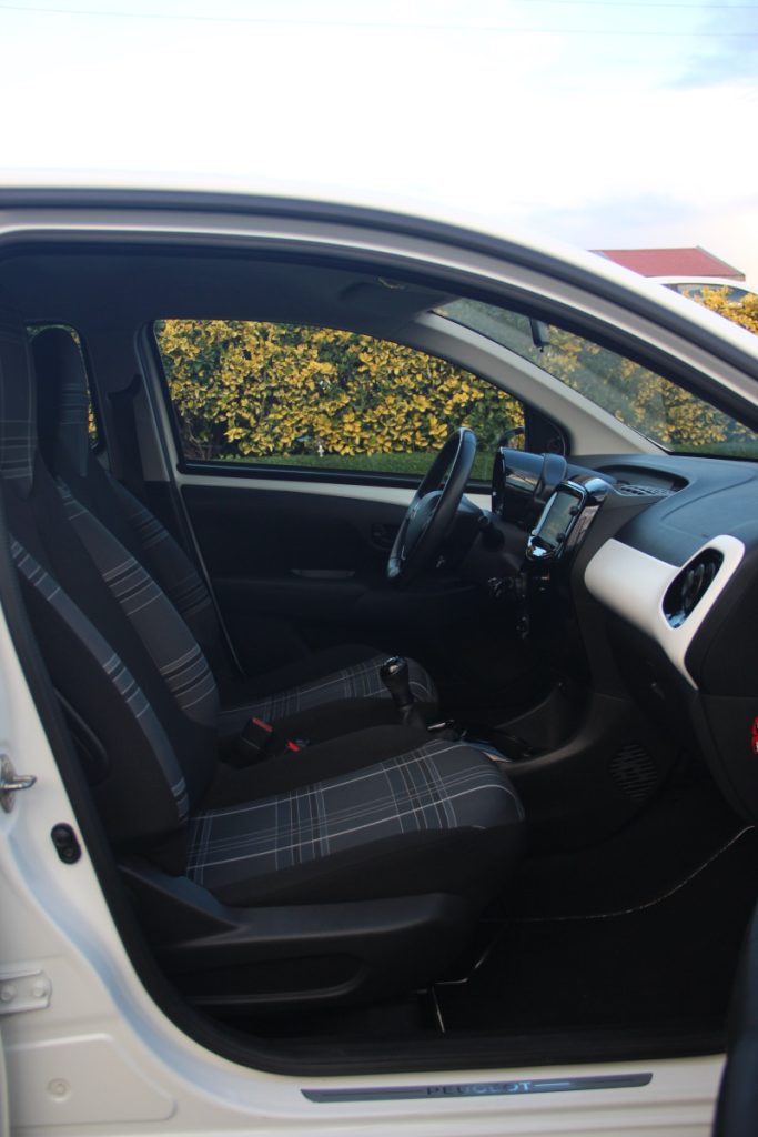 Peugeot 108 1.0 VTI / STYLE – foto 6