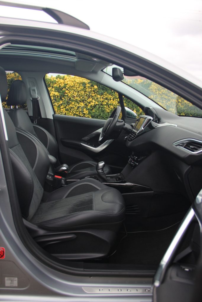 Peugeot 2008 1.2 PureTech /110cv/ CROSSWAY – foto 6