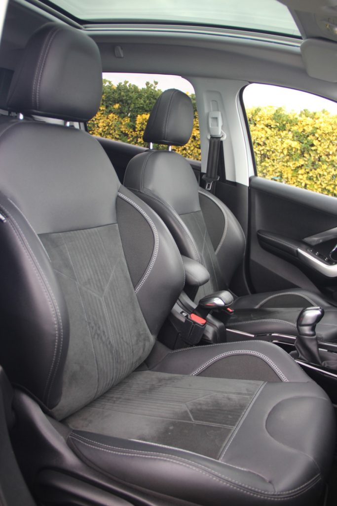 Peugeot 2008 1.2 PureTech /110cv/ CROSSWAY – foto 7