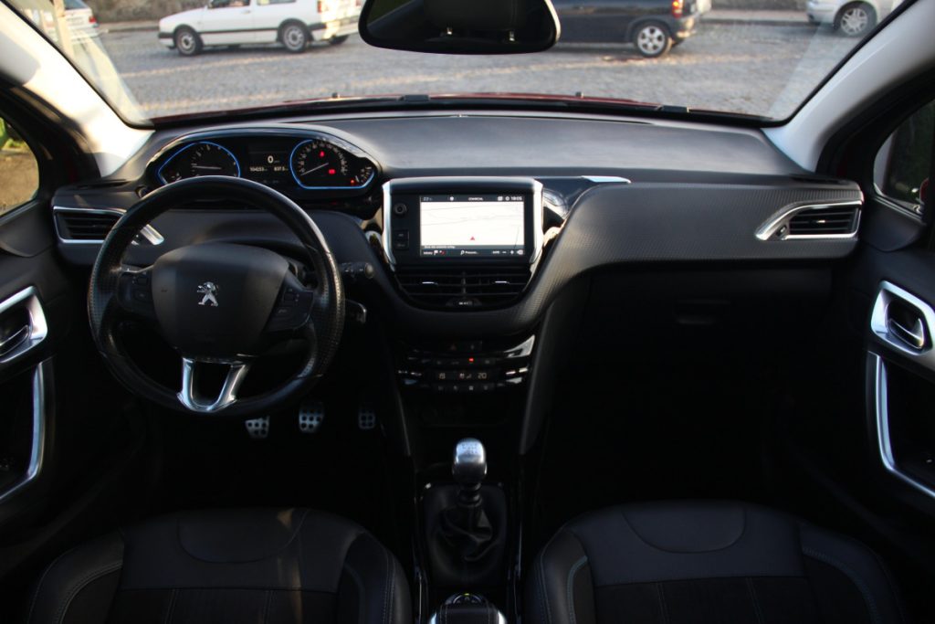 Peugeot 2008 1.2 PureTech/110cv/ Crossway – foto 9