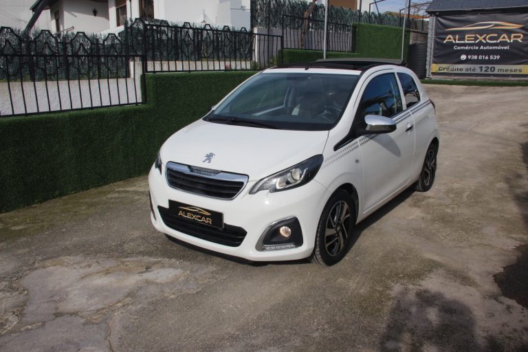 Peugeot 108 Cabrio / 1.2 PureTech / ALLURE
