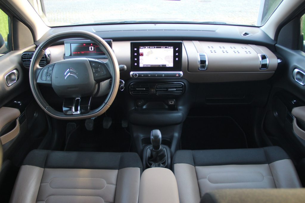 Citroen C4 Cactus 1.2 PureTech /110cv/ SHINE – foto 10
