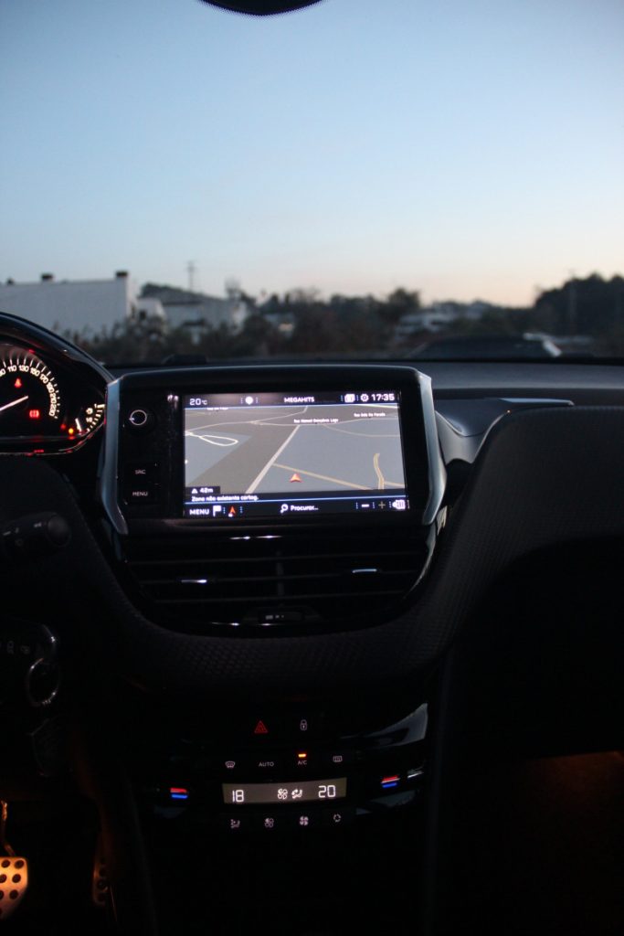Peugeot 2008 1.2 PureTech /110cv/ GT Line – foto 13