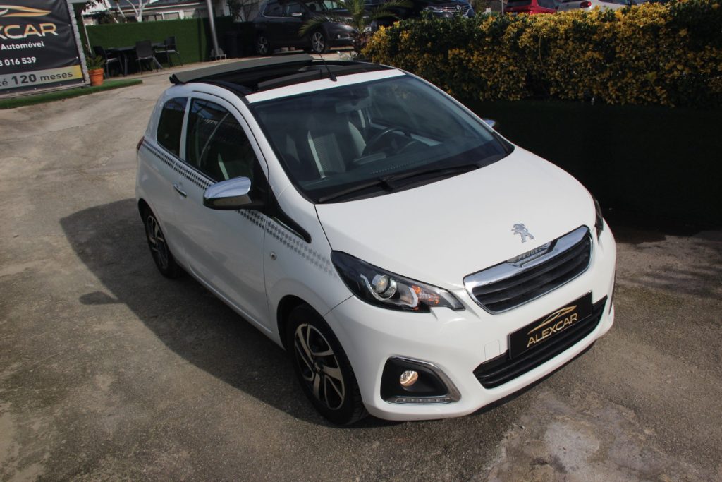 Peugeot 108 Cabrio / 1.2 PureTech / ALLURE – foto 3