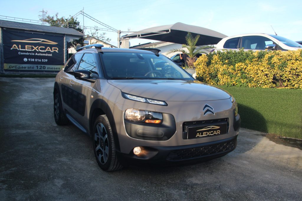 Citroen C4 Cactus 1.2 PureTech /110cv/ SHINE – foto 3