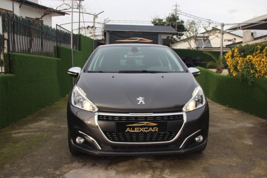 Peugeot 208 1.2 PureTech /110cv/ ALLURE – foto 3