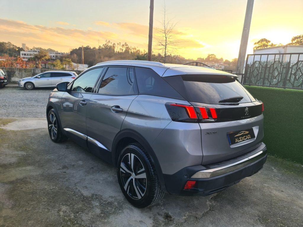 Peugeot 3008 1.2 PureTech /130cv/ ALLURE – foto 5