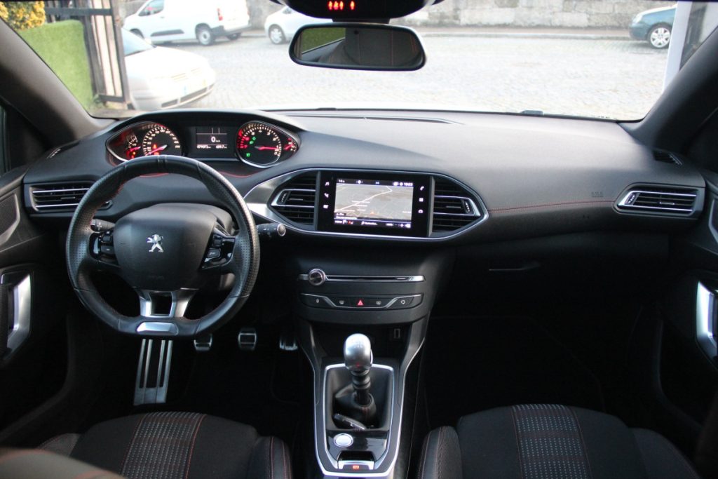 Peugeot 308 1.2 PureTech/130cv/ GT-Line – foto 11
