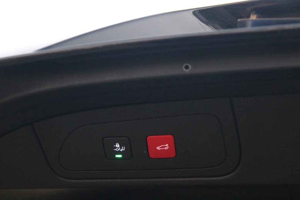 DS7 1.5 Dci/130cv/ EAT8 / Performance Line – foto 13