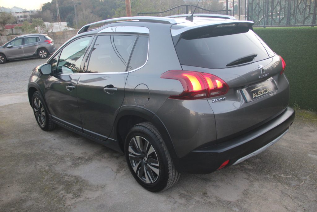 Peugeot 2008 1.2 PureTech /110cv/ ALLURE / EAT6 – foto 4