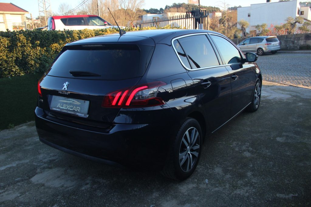 Peugeot 308 1.2 PureTech 110cv/ALLURE/ Automatico – foto 5