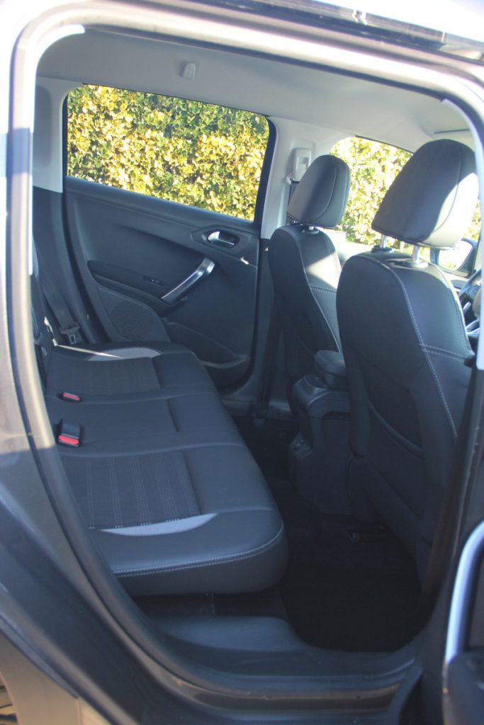Peugeot 2008 1.2 PureTech /110cv/ ALLURE / EAT6 – foto 6