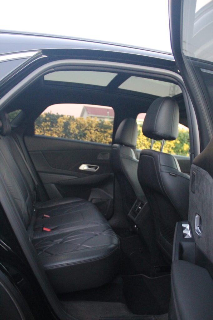 DS7 1.5 Dci/130cv/ EAT8 / Performance Line – foto 6