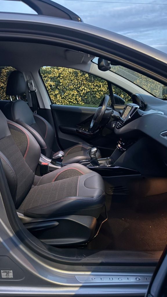 Peugeot 2008 1.2 PureTech/110cv/ GT-Line – foto 6