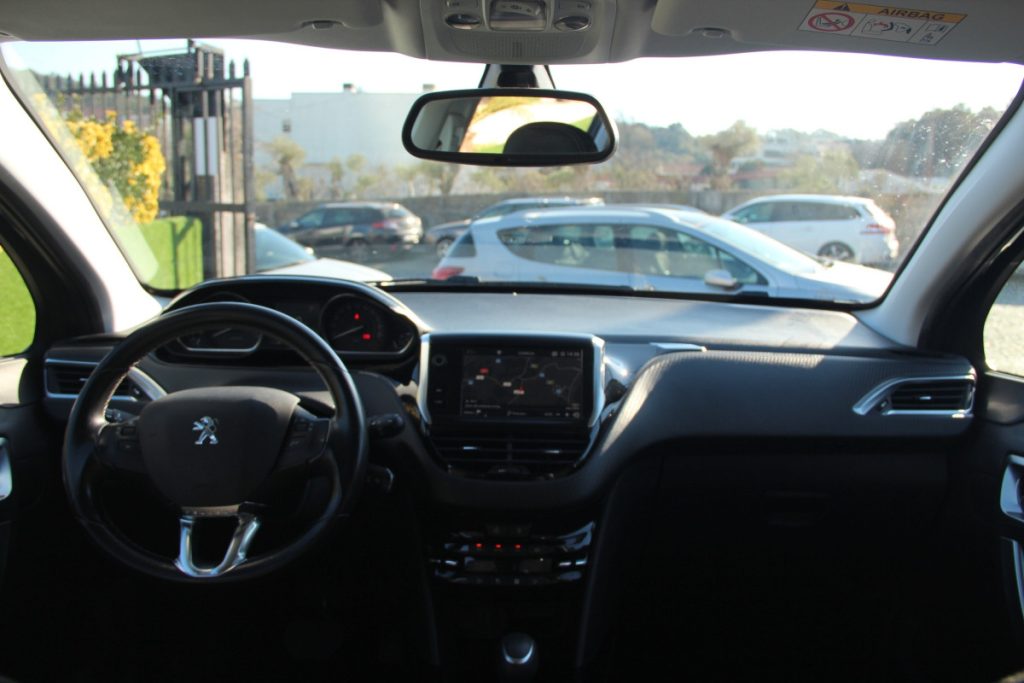 Peugeot 2008 1.2 PureTech /110cv/ ALLURE / EAT6 – foto 7