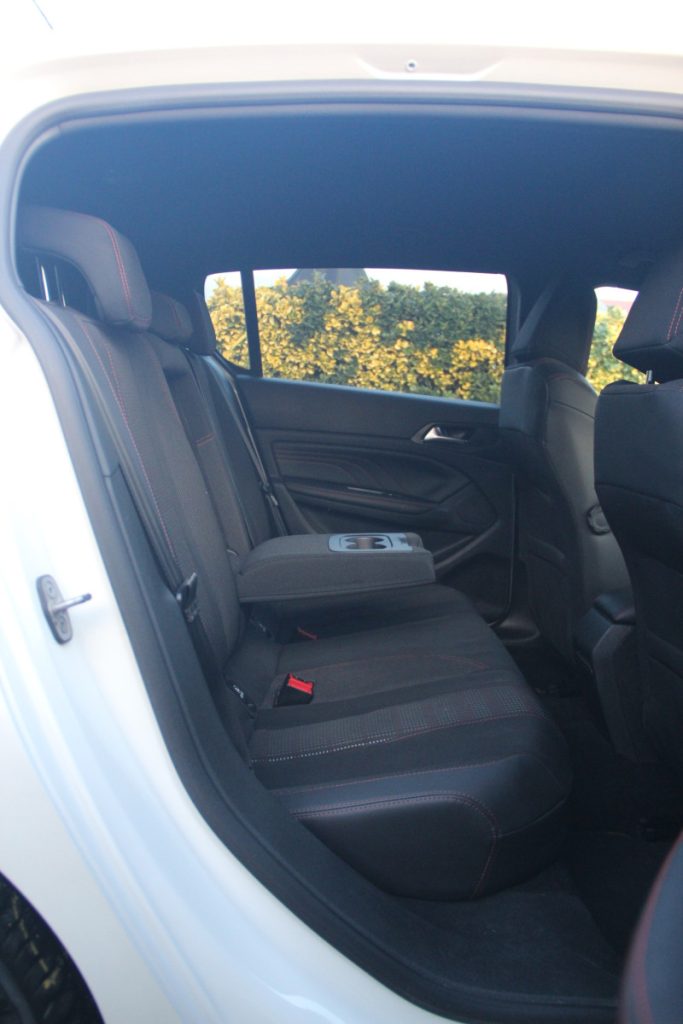 Peugeot 308 1.2 PureTech/130cv/ GT-Line – foto 9