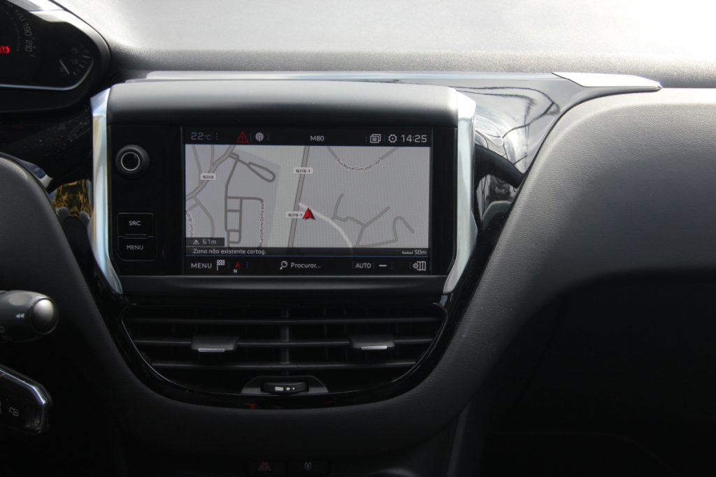 Peugeot 208 1.2 PureTech / 2019 – foto 12