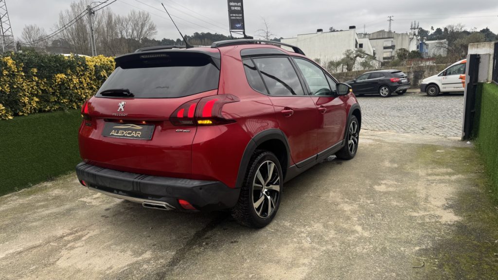 Peugeot 2008 1.2 PureTech/110cv/GT-Line – foto 3