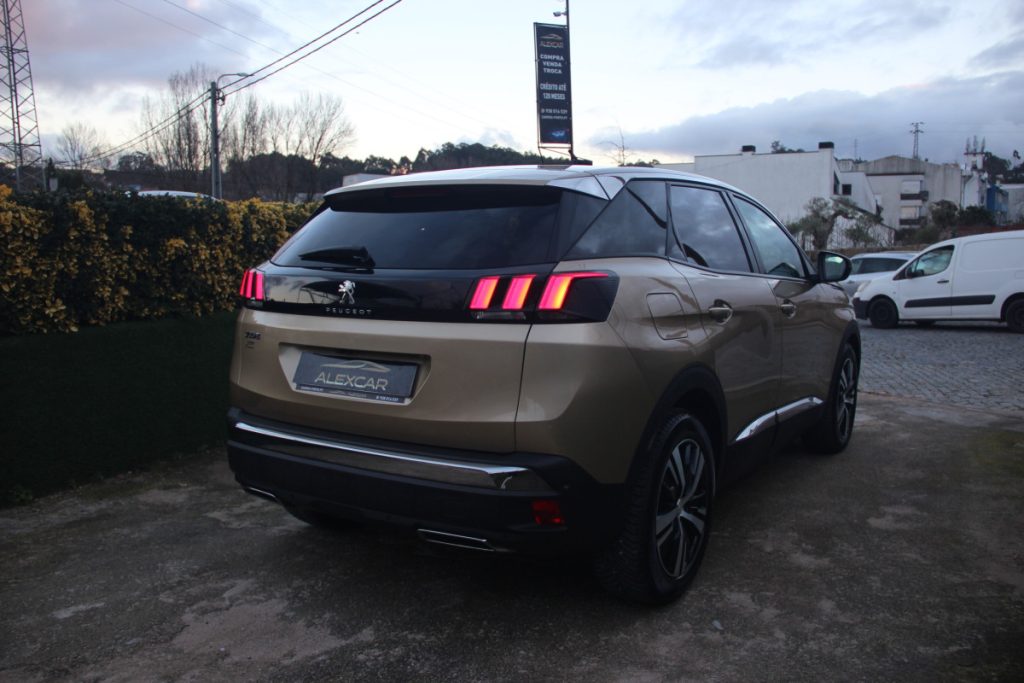 Peugeot 3008 /1.2 PureTech/130cv/ EAT6/ ALLURE – foto 4