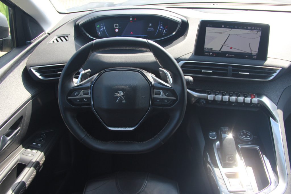 Peugeot 3008 1.2 PureTech /130cv/ ALLURE – foto 10