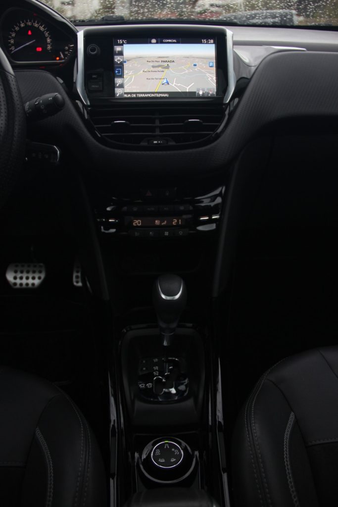 Peugeot 2008 1.2 PureTech/110cv/EAT6/ Crossway – foto 11