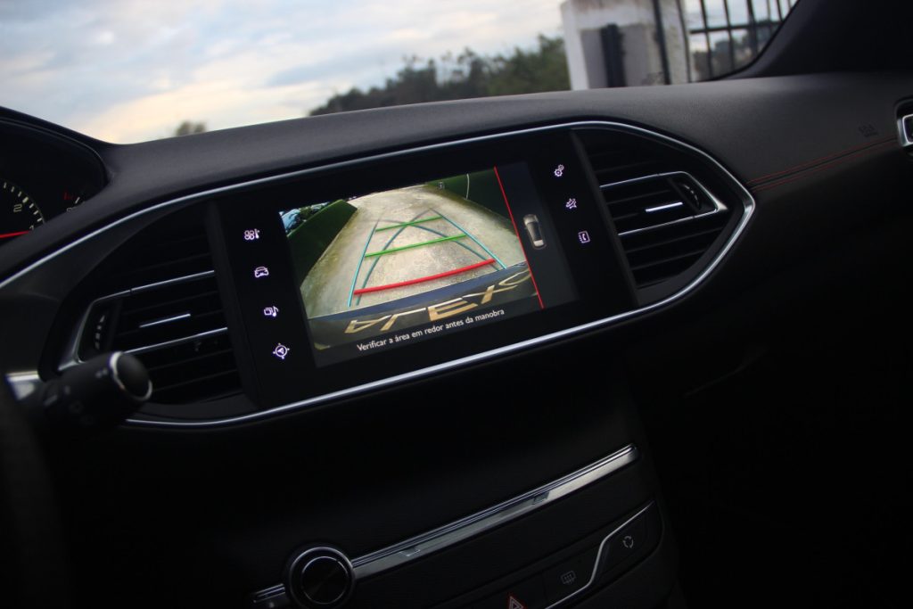 Peugeot 308 1.2 PureTech/130cv/ GT Line / EAT6 – foto 12