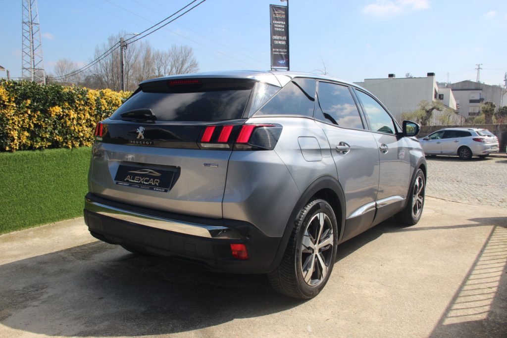 Peugeot 3008 1.2 PureTech /130cv/ ALLURE – foto 4