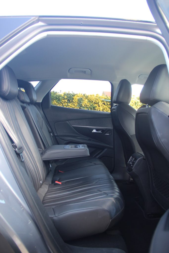 Peugeot 3008 1.2 PureTech /130cv/ ALLURE – foto 8