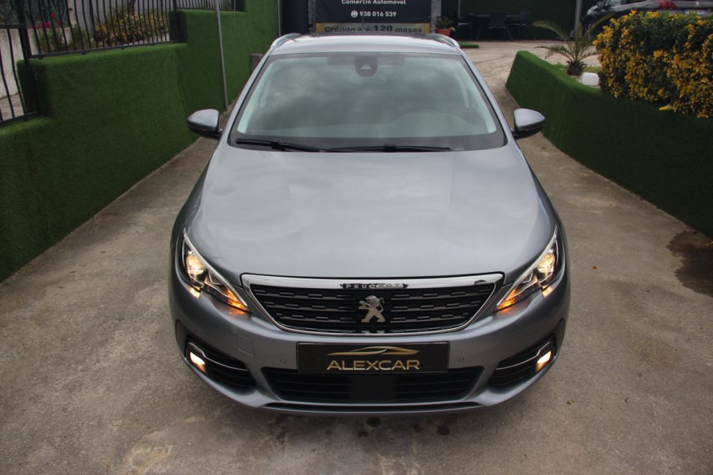 Peugeot 308 SW /1.2 PureTech/130cv/ EAT8/ TECH EDITION – foto 2