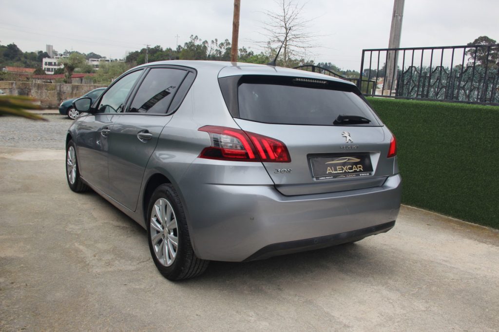 Peugeot 308 1.2 PureTech /110cv/ STYLE – foto 5