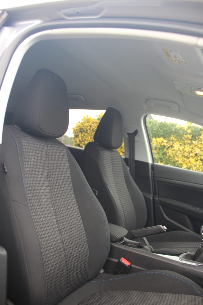 Peugeot 308 1.2 PureTech /110cv/ STYLE – foto 7