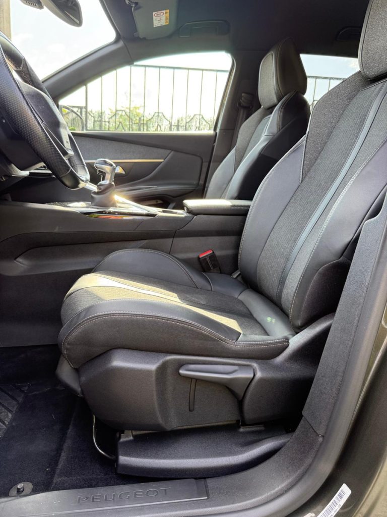 Peugeot 3008 1.2 PureTech /130cv/ GT LINE – foto 4