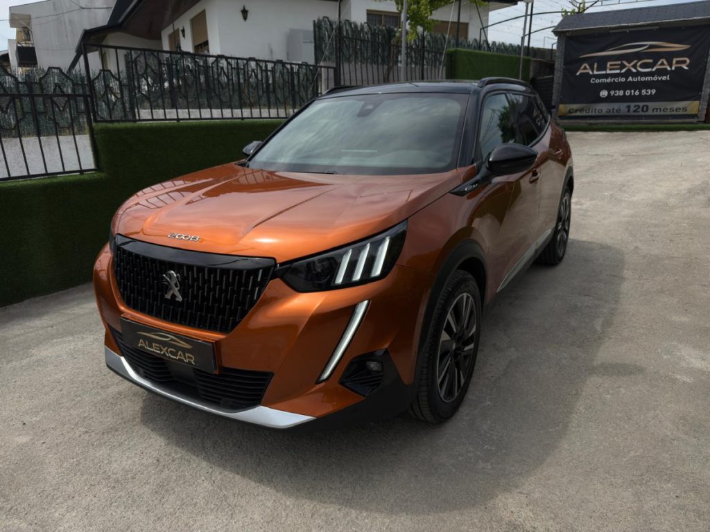 Peugeot 2008 1.2 PureTech /130cv/ GT LINE – foto 1