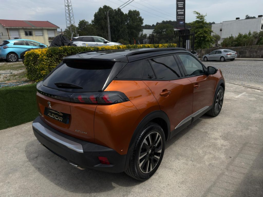 Peugeot 2008 1.2 PureTech /130cv/ GT LINE – foto 4