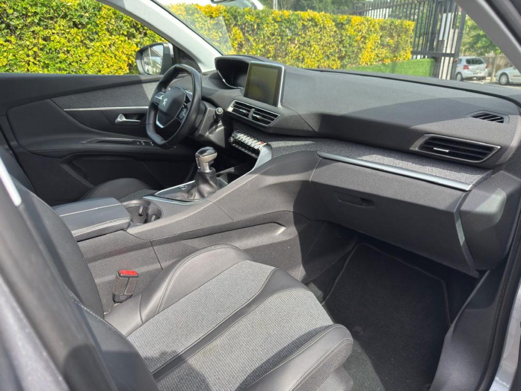 Peugeot 3008 1.2 PureTech /130cv/ ALLURE / IVA dedutivel – foto 6