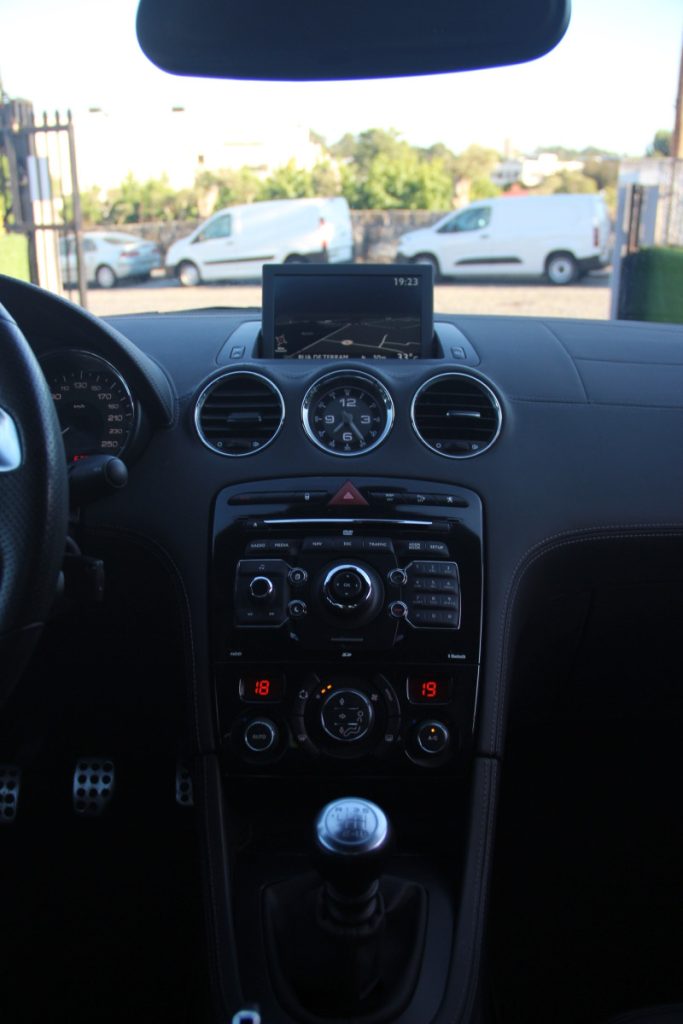 Peugeot RCZ 1.6 THP / Full Extras – foto 10