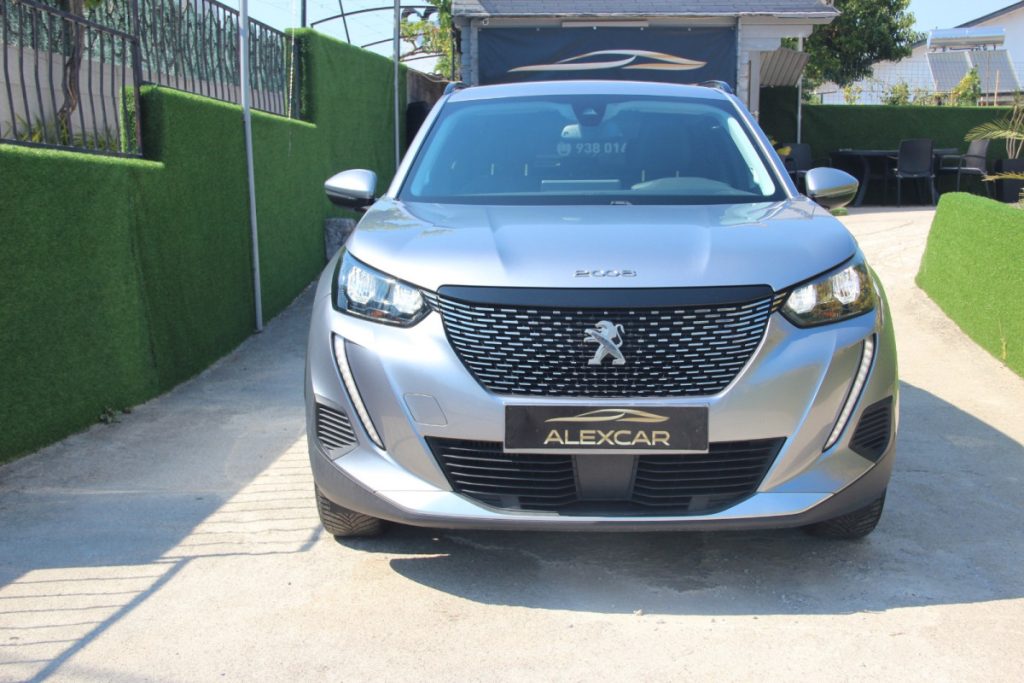 Peugeot 2008 1.2 PureTech /130cv/ ALLURE – foto 11
