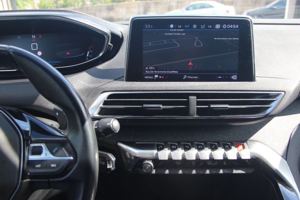 Peugeot 3008 1.2 PureTech /130cv/ EAT8 / ALLURE – foto 12