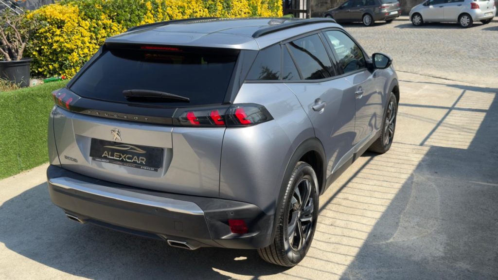 Peugeot 2008 1.2 PureTech /130cv/ ALLURE – foto 14