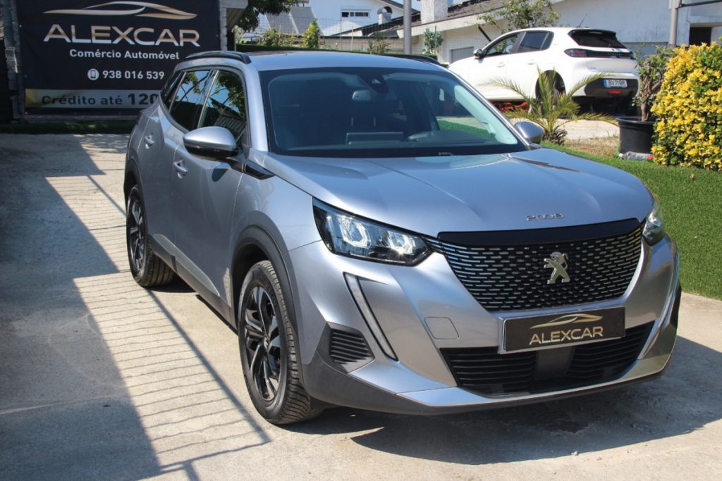 Peugeot 2008 1.2 PureTech /130cv/ ALLURE – foto 3