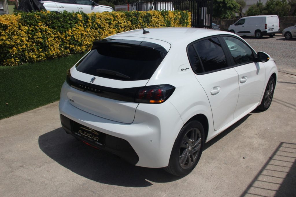 Peugeot 208 1.2 PureTech – foto 4