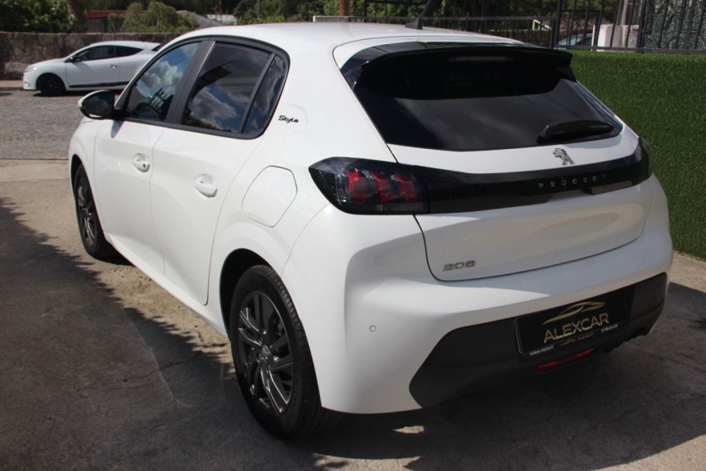 Peugeot 208 1.2 PureTech – foto 5