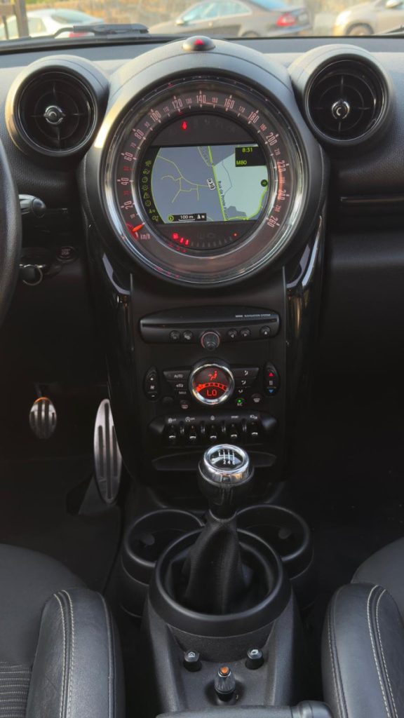 Mini Cooper Countryman S 2.0 Diesel / FULL EXTRAS – foto 11
