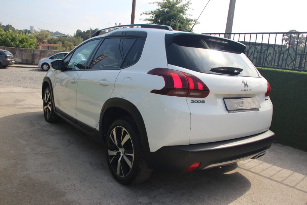 Peugeot 2008 1.2 PureTech /110cv/ GT Line – foto 5