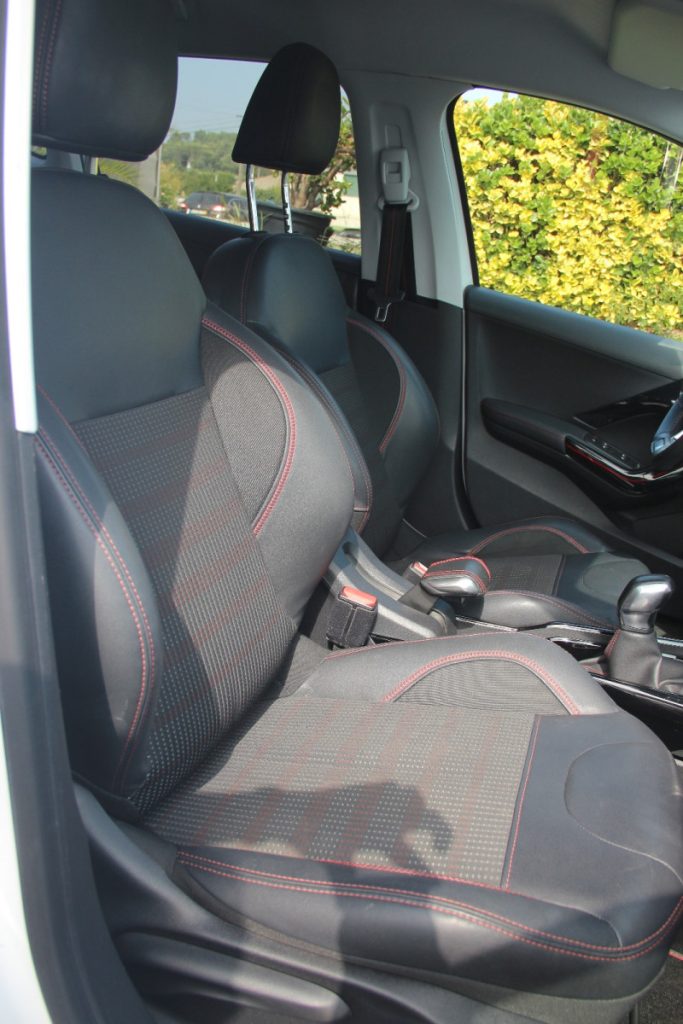 Peugeot 2008 1.2 PureTech /110cv/ GT Line – foto 6