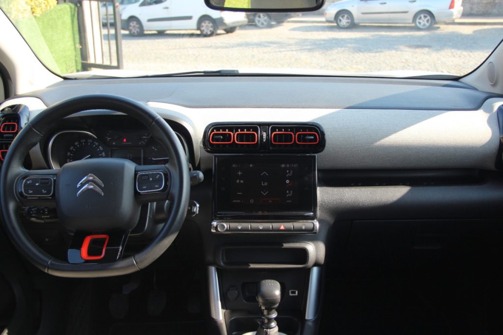 Citroen C3 Aircross 1.2 PureTech / 110cv/ SHINE – foto 9