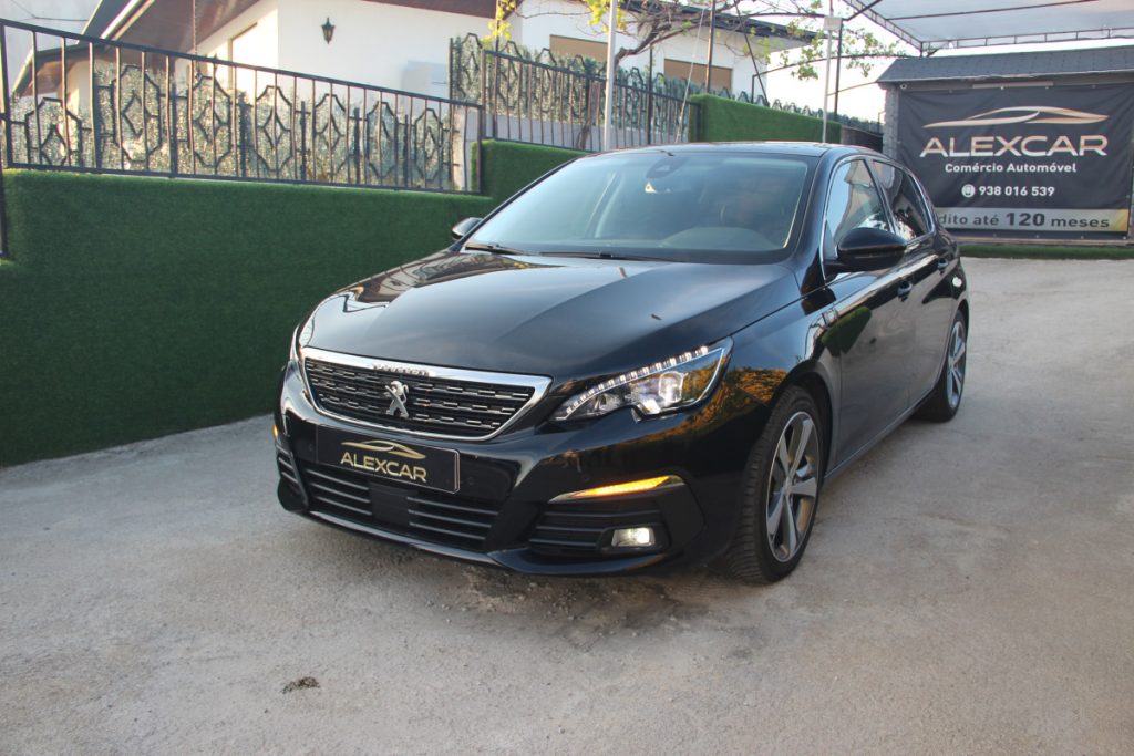 Peugeot 308 1.2 PureTech /130cv/ TECH EDITION – foto 1